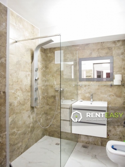 Apartament cu 3 camere de inchiriat - Gara