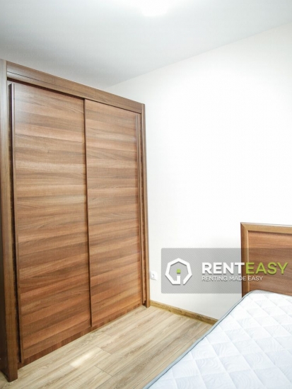 Prima inchiriere! Apartament cu 3 camere de inchiriat situat in zona Podul de Fier