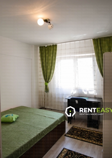 Apartament cu 4 camere de inchiriat situat in zona Piata Unirii