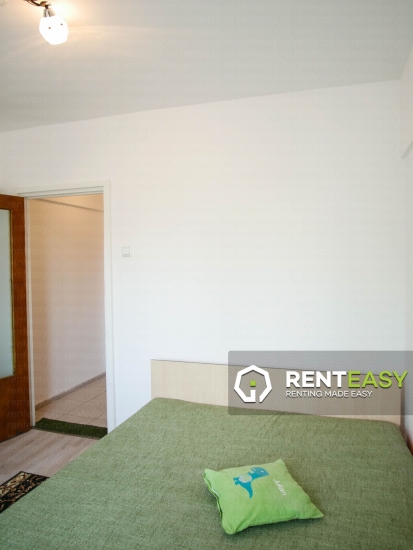 Apartament cu 4 camere de inchiriat situat in zona Piata Unirii
