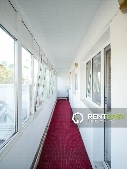 Apartament cu 4 camere de inchiriat situat in zona Piata Unirii