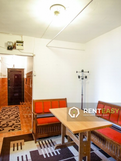 Apartament cu 3 camere de inchiriat situat in zona Moldova Mall