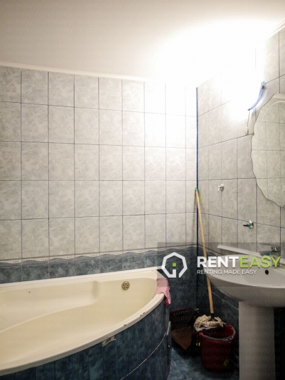 Apartament cu 2 camere de inchiriat Centru - Palas