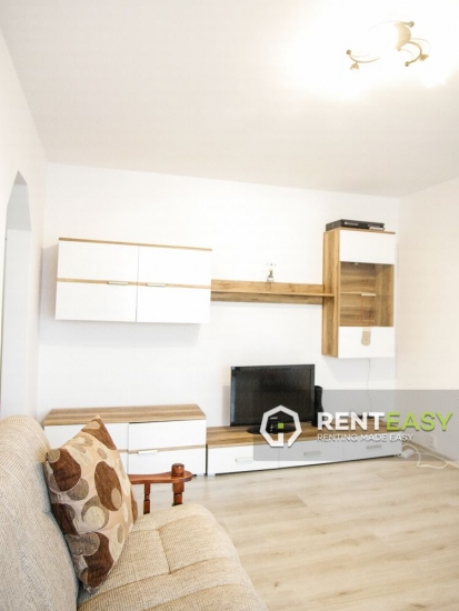 Apartament cu 2 camere decomandat situat in Podu Ros