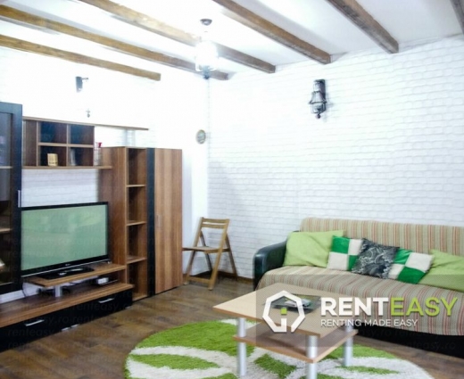 Vila cu 3 camere de inchiriat in zona Sararie
