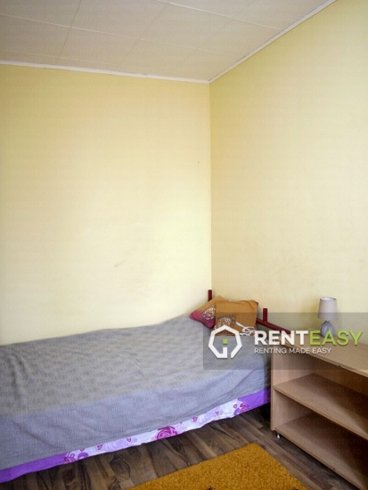 Vila cu 3 camere de inchiriat in zona Sararie