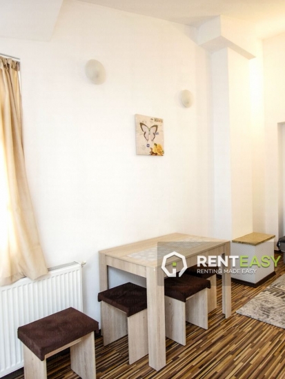 Apartament cu 2 camere de inchiriat in zona Pacurari