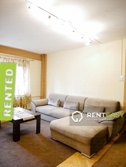 Apartament cu 4 camere de inchiriat pe Bulevardul Independentei