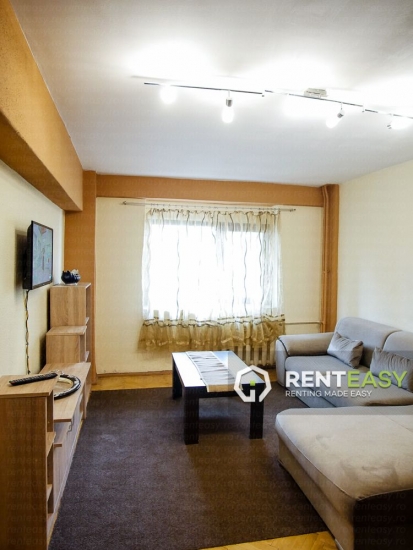 Apartament cu 4 camere de inchiriat pe Bulevardul Independentei