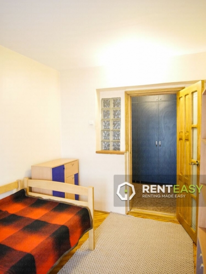 Apartament cu 3 camere de inchiriat in zona Garii