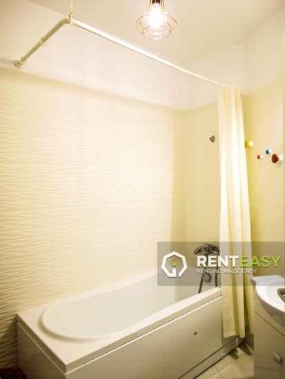 Prima Inchiriere! Apartament cu 2 camere in zona Palas - bloc nou