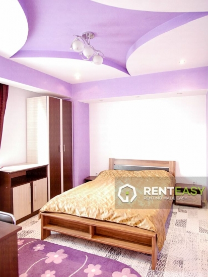 De Inchiriat! Apartament cu 3 camere pe Bld. Independentei