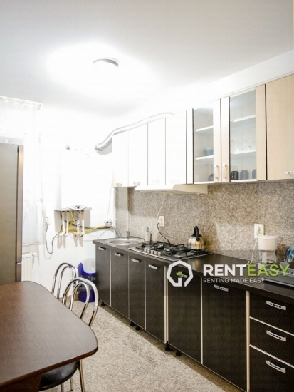 Apartament cu 3 camere de inchiriat situat in Tatarasi