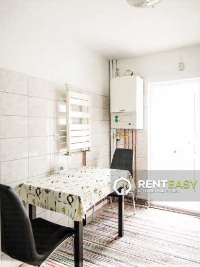 De Inchiriat! Apartament cu 2 camere in Podul de Fier