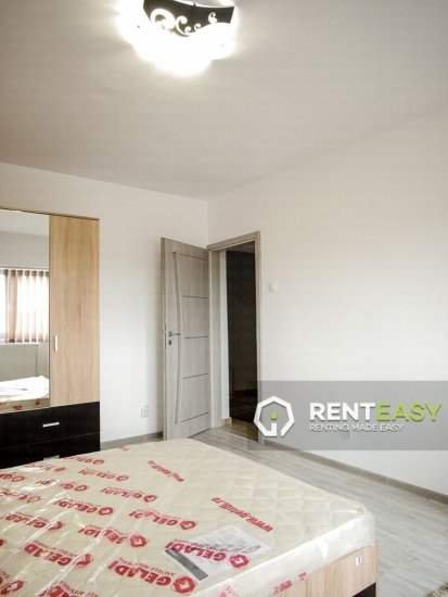 De Inchiriat! Apartament cu 3 camere pe Bulevardul Independentei