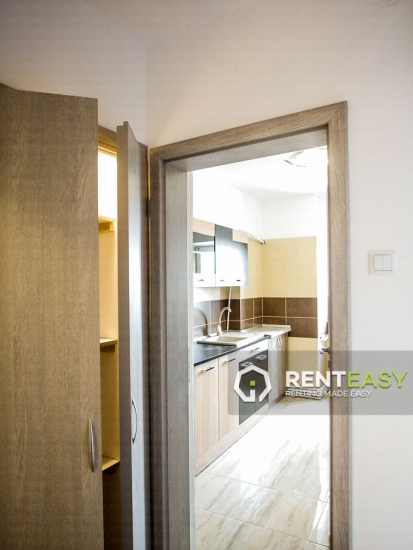 De Inchiriat! Apartament cu 3 camere pe Bulevardul Independentei