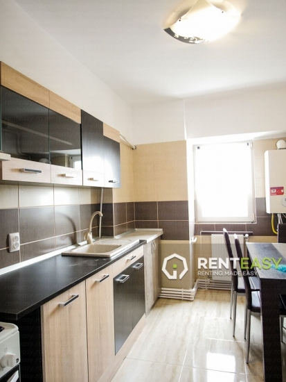 De Inchiriat! Apartament cu 3 camere pe Bulevardul Independentei