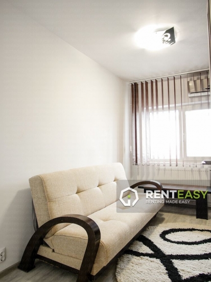 De Inchiriat! Apartament cu 3 camere pe Bulevardul Independentei