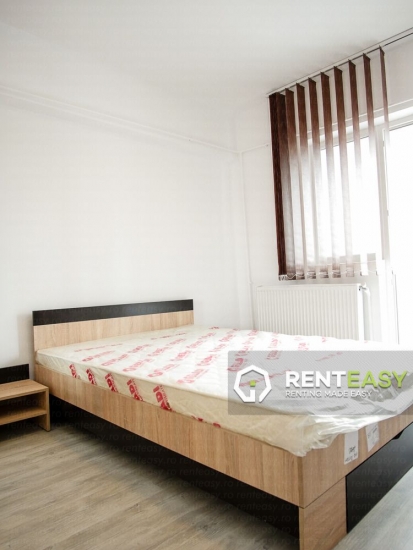 De Inchiriat! Apartament cu 3 camere pe Bulevardul Independentei