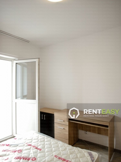 De Inchiriat! Apartament cu 3 camere pe Bulevardul Independentei