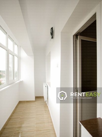 De Inchiriat! Apartament cu 3 camere pe Bulevardul Independentei