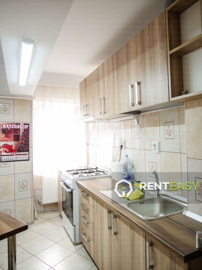 Apartament cu 2 camere de inchiriat situat in zona Hala Centrala