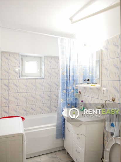 Apartament cu 2 camere de inchiriat situat in zona Hala Centrala