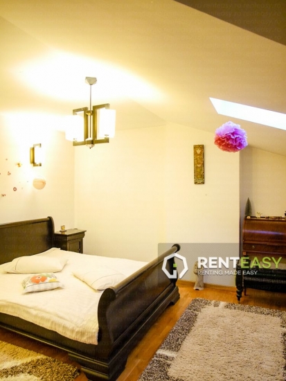 Casa cu 3 camere de inchiriat situat in zona Centrala