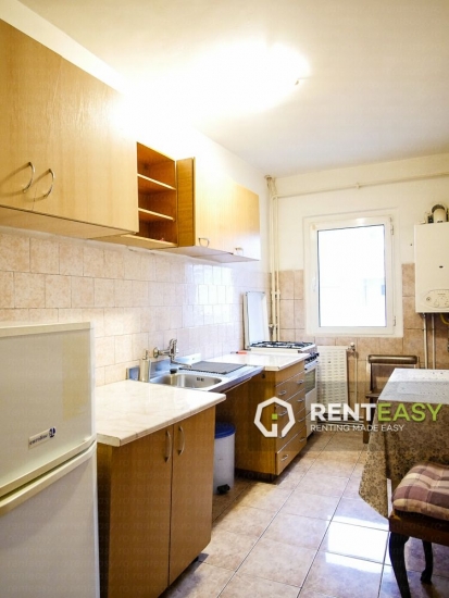 Apartament cu 2 camere decomandat situat in zona Arcu