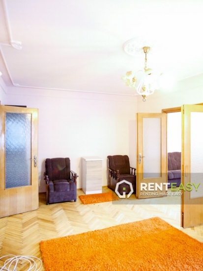 De inchiriat! Apartament cu 3 camere pe Bld. Stefan cel Mare