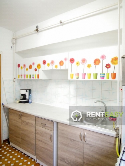 De inchiriat! Apartament cu 3 camere pe Bld. Stefan cel Mare