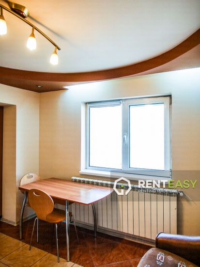 Apartament cu 3 camere de inchiriat in Centru - zona Palas