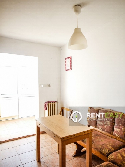 De inchiriat! Apartament cu 3 camere in zona Palas