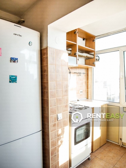 De inchiriat! Apartament cu 3 camere in zona Palas