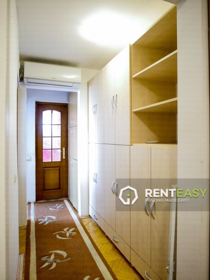 De inchiriat! Apartament cu 3 camere in zona Palas