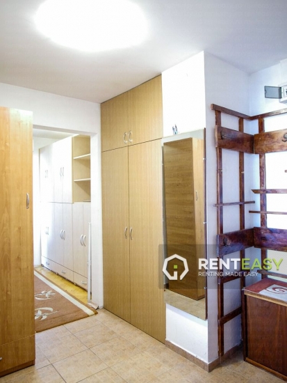 De inchiriat! Apartament cu 3 camere in zona Palas