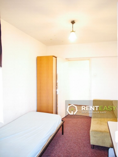 Apartament cu 3 camere de inchiriat pe Bld. Independentei 