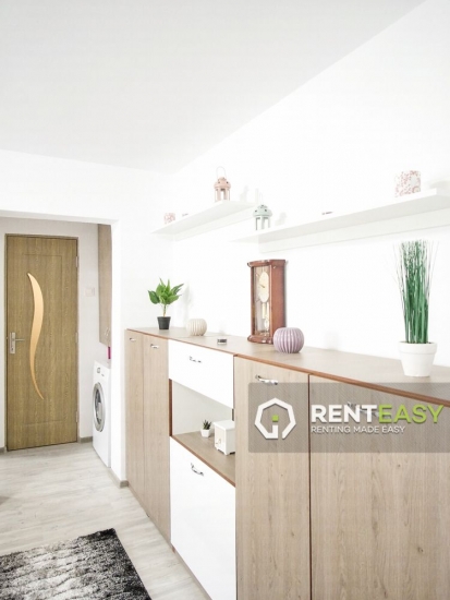Prima inchiriere! Apartament cu 2 camere in Podu Ros