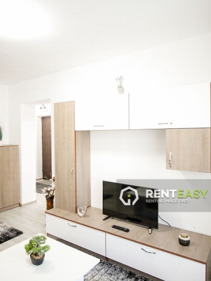 Prima inchiriere! Apartament cu 2 camere in Podu Ros