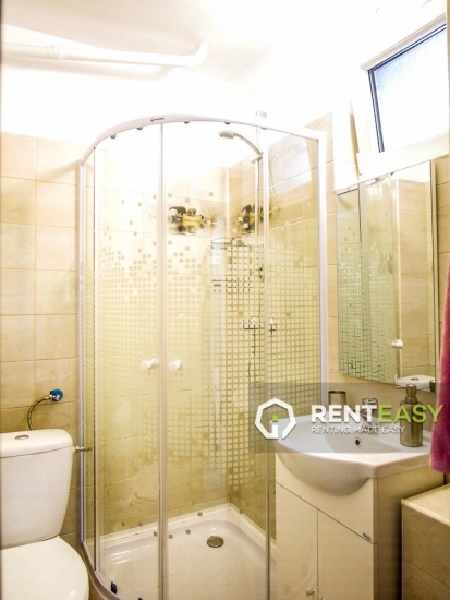 Prima inchiriere! Apartament cu 2 camere in Podu Ros