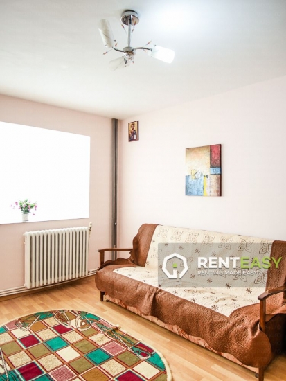 Apartament cu 3 camere de inchiriat in zona Podu Ros