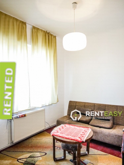 Casa cu 3 camere de inchiriat in zona Tatarasi