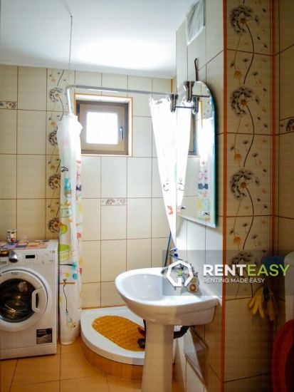 Apartament cu 2 camere de inchiriat in zona Hala Centrala