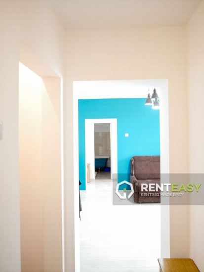 Apartament cu 3 camere de inchiriat in Podu Ros - Palas