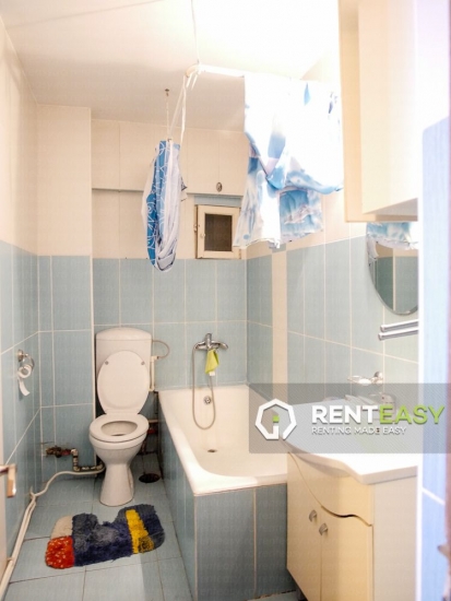 Apartament cu 3 camere decomandat de inchiriat in Centru - Podu de FierApartament cu 3 camere decomandat de inchiriat in Centru - Podu de Fier