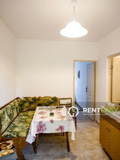 Apartament cu 2 camere de inchiriat in zona Centrala - Cuza Voda