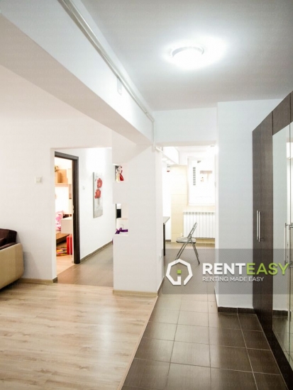 Apartament cu 3 camere de inchiriat in Centru - zona Piata Unirii