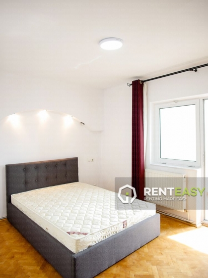 Apartament cu 3 camere de inchiriat in Centru - zona Independentei
