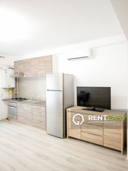 Prima Inchiriere! Apartament cu 2 camere in zona Palas