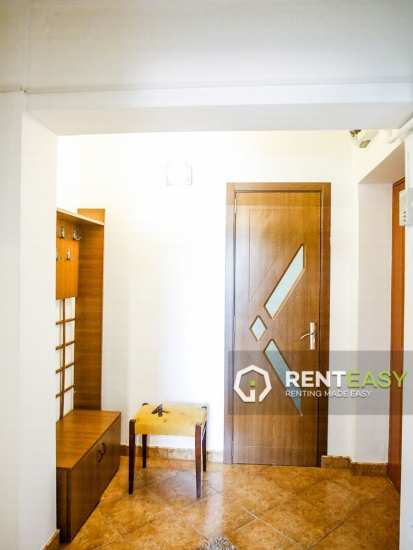 Apartament cu 2 camere de inchiriat in zona Centrala- Podul de Fier